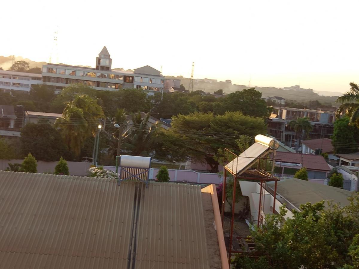Premier Executive Apartment - The Ivy, East Legon Accra Exteriör bild